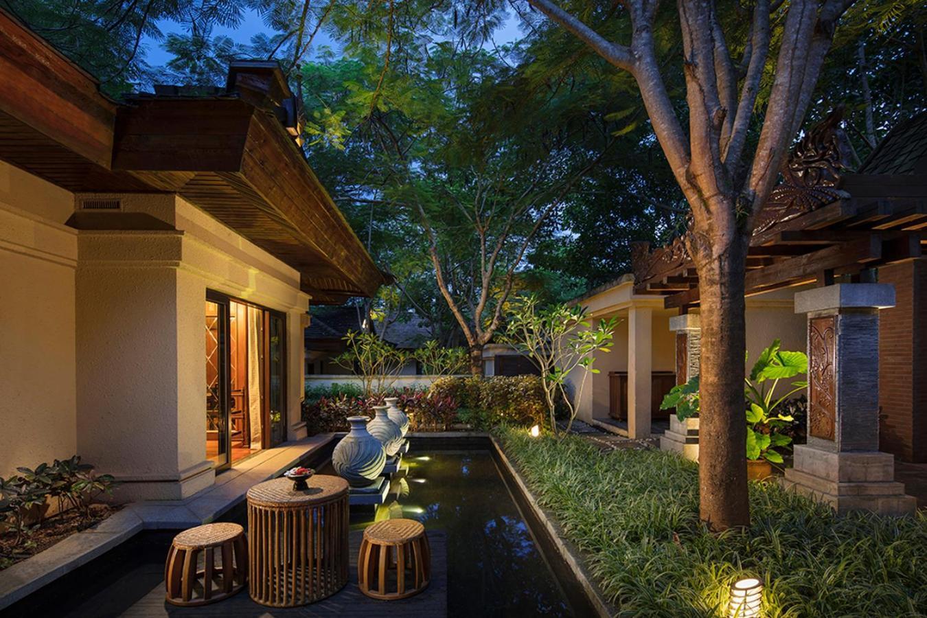 Anantara Xishuangbanna Resort Jinghong Buitenkant foto