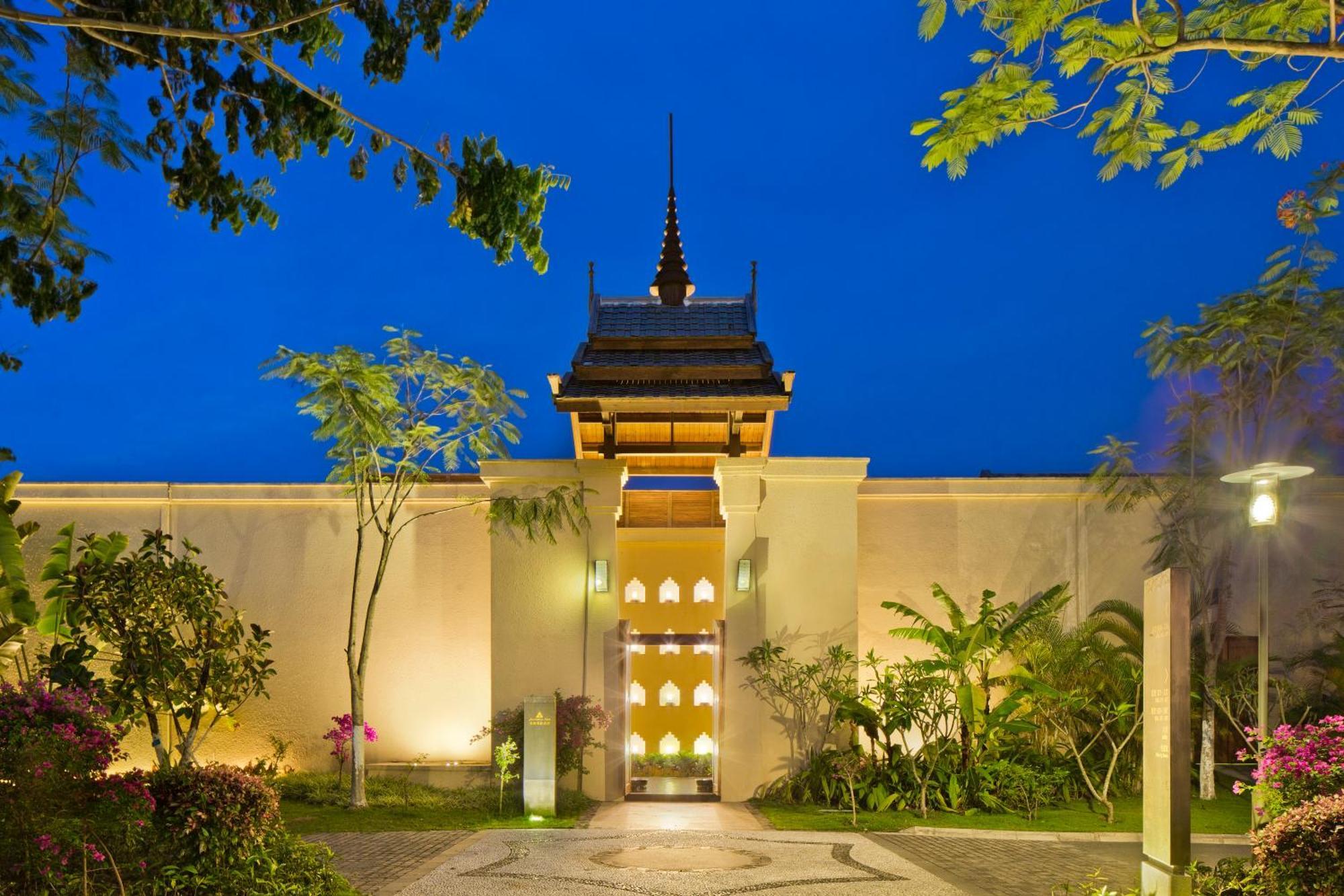 Anantara Xishuangbanna Resort Jinghong Buitenkant foto