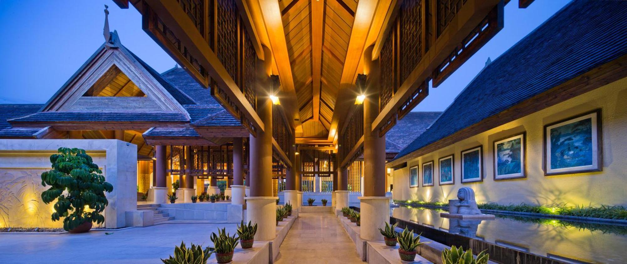 Anantara Xishuangbanna Resort Jinghong Buitenkant foto